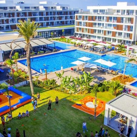 Courtyard Long Beach Holiday Resort Iskele District  Exterior foto