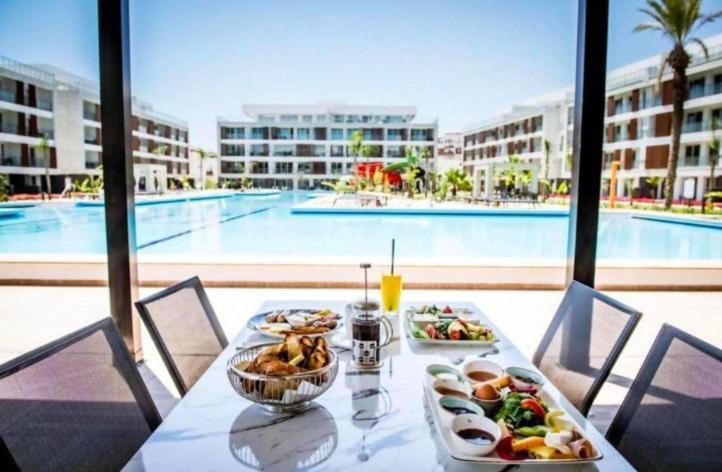 Courtyard Long Beach Holiday Resort Iskele District  Exterior foto
